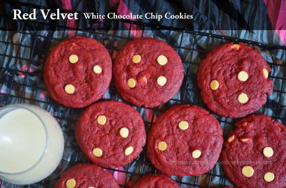 thenotsocreativecook-wordpress-com-redvelvetwhitechocolatechipcookies